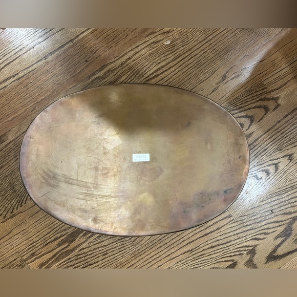 Copper Tray in size 18” Length and 12” Width - Picture 2 of 4